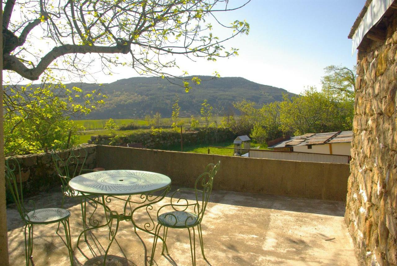 gîte de la garde Prevencheres Exterior foto